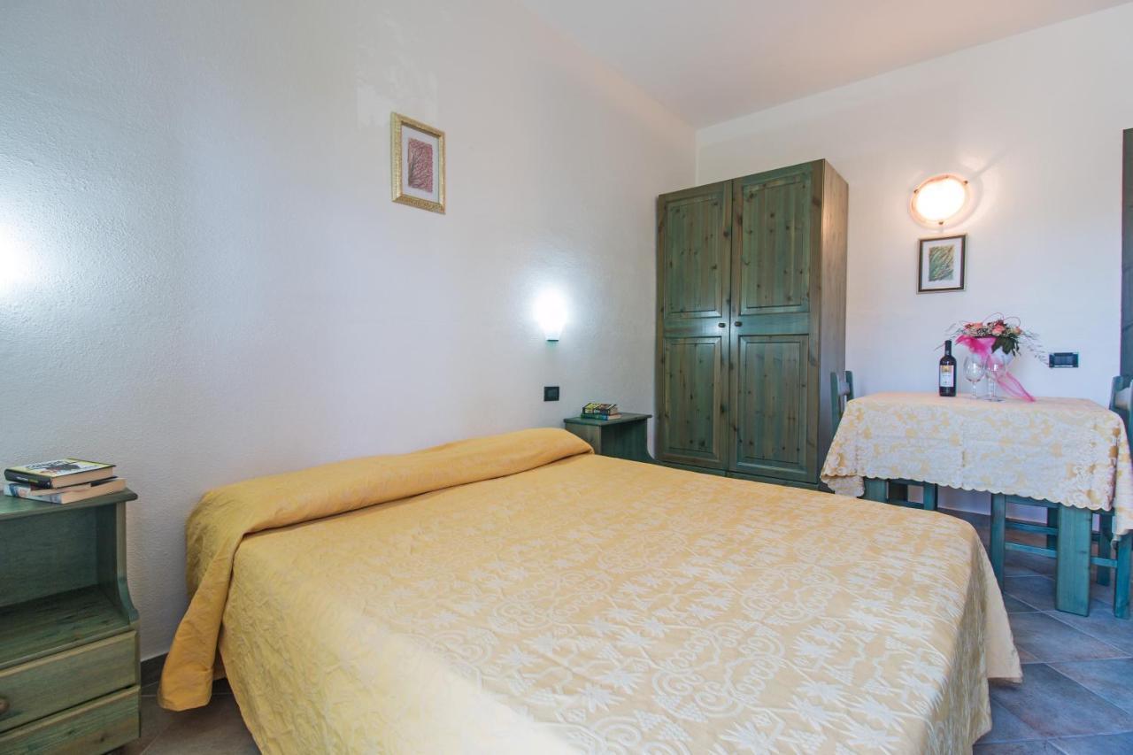 Residenza Gli Ontani Hotel Orosei Exterior foto