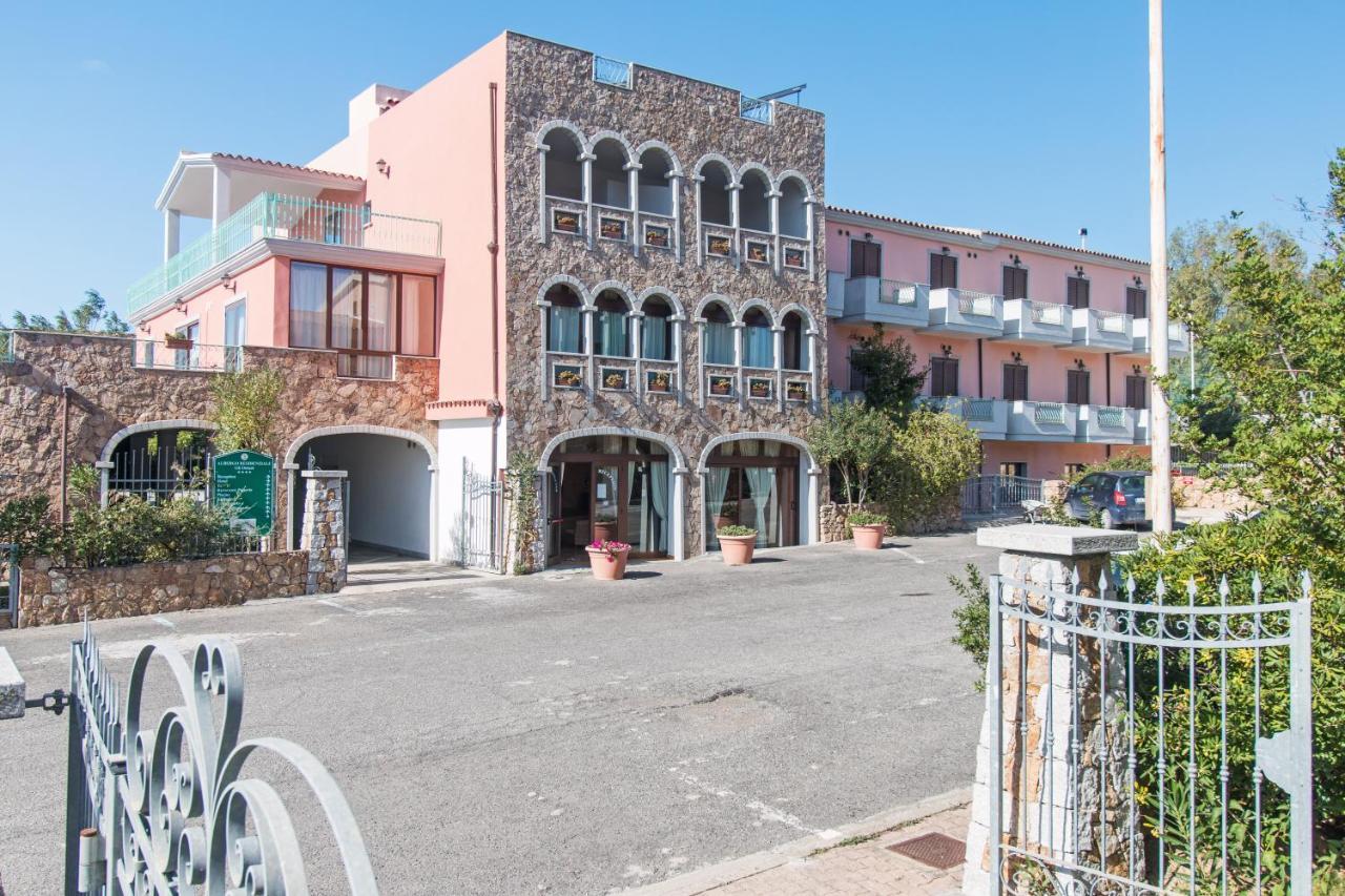 Residenza Gli Ontani Hotel Orosei Exterior foto